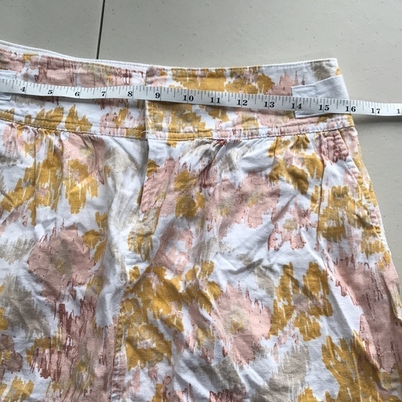 OLD Navy linen blend watercolour floral mini skirt pockets size 2 - Picture 5 of 8